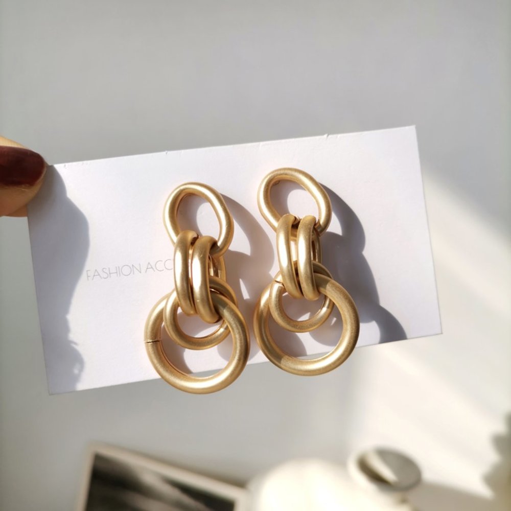 đź’™Last one đź’•Geometric Circles Chain Drop Earrings - Picture 10 of 14